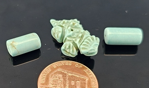 Carved Faux Turquoise (Howlite) Zuni Fetish Horned Lizard Bead